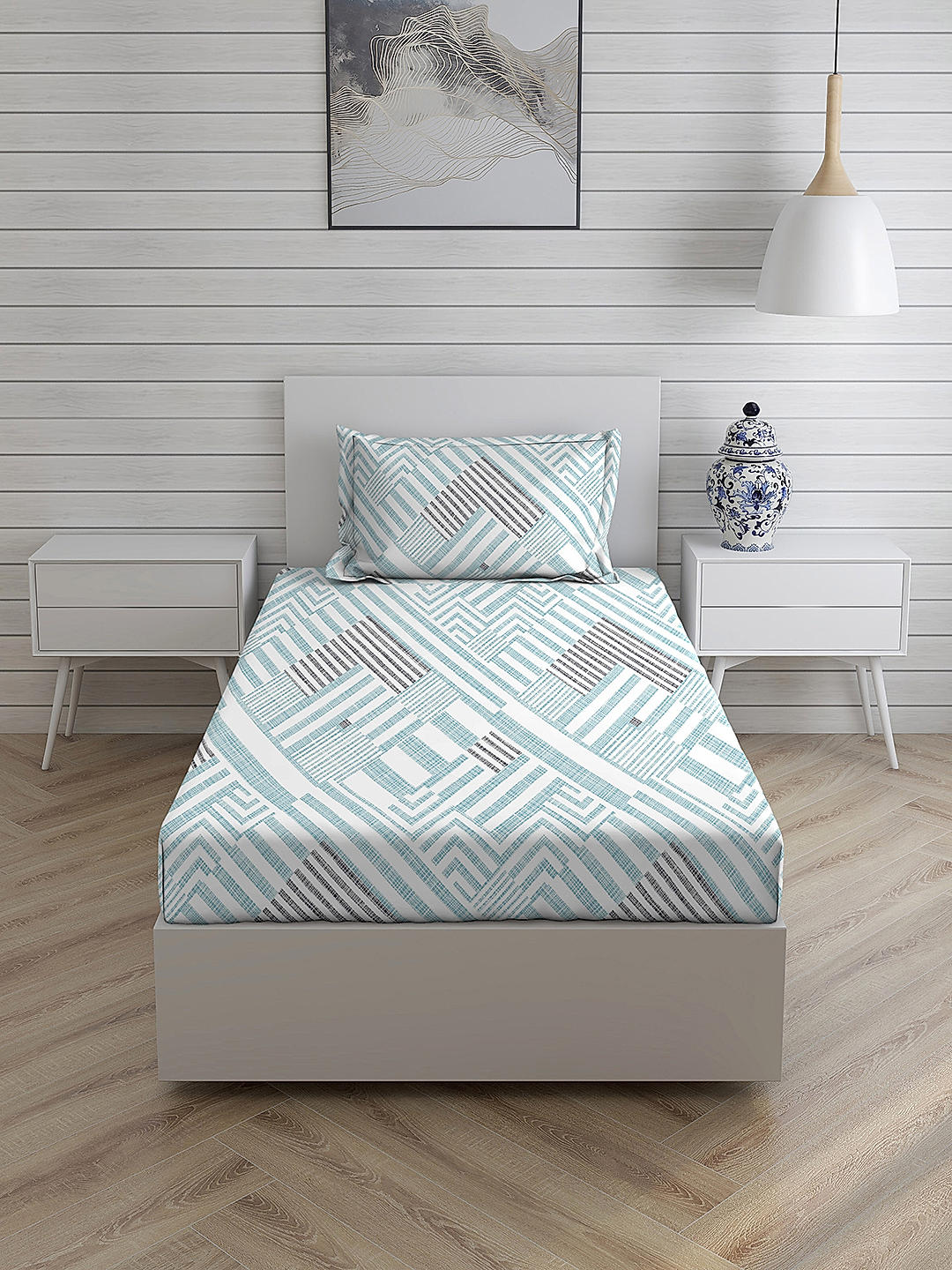 Iris Gaze-2 100% cotton Fine Blue Colored Geometric Print Single Bed Sheet Set