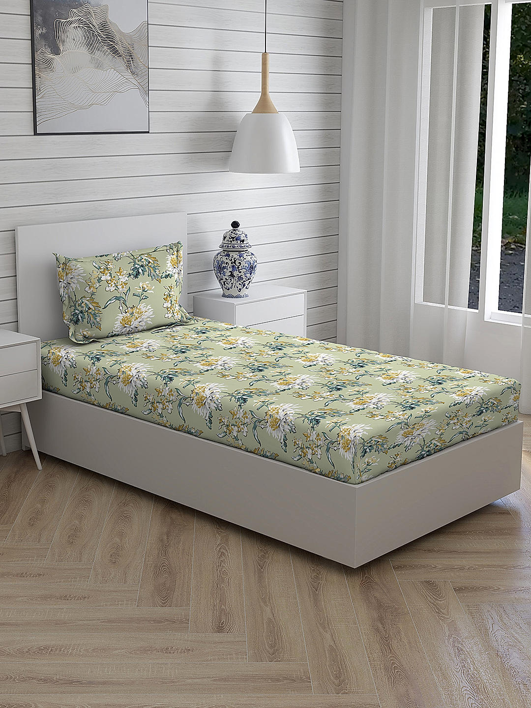 Iris Gaze-2 100% cotton Fine Green Colored Floral Print Single Bed Sheet Set