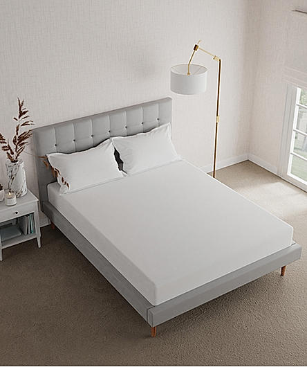 Pure Earth 100% Organic Cotton 300 TC White Satin Weave Anti Viral King Bedsheet with 2 Pillow Covers