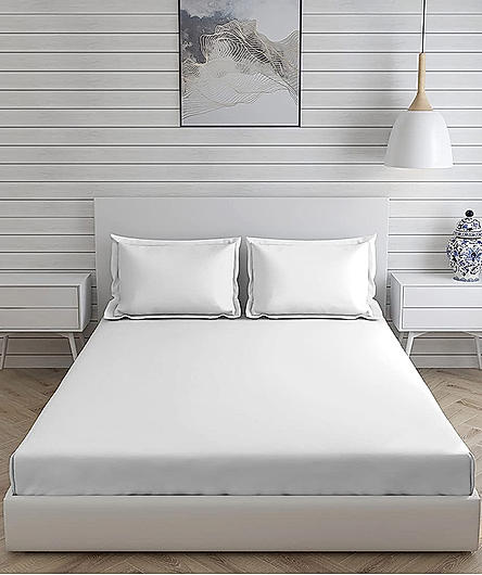 Kalpavriksha Cotton Bamboo 300 TC White Solid Print King Bedsheet with 2 Pillow Covers