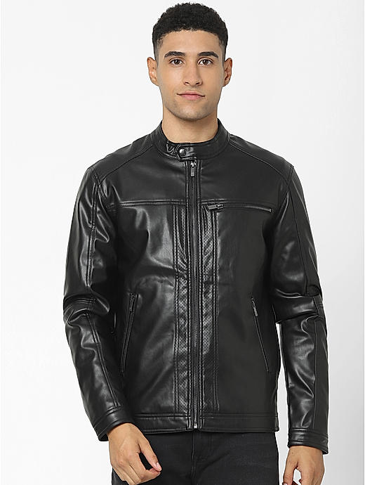 Black Solid Regular Fit Jacket