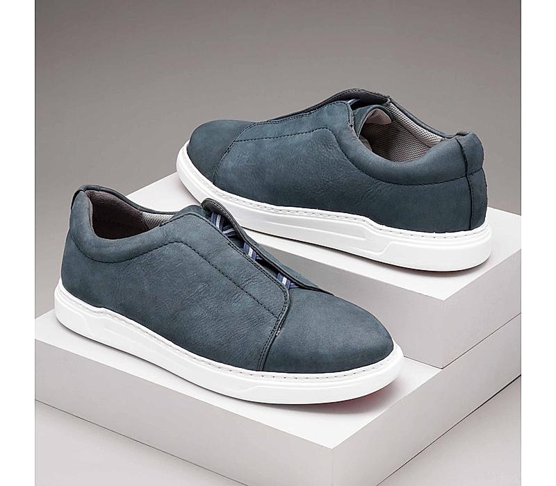 The Parcen Navy Men Casual Sneaker Ruosh