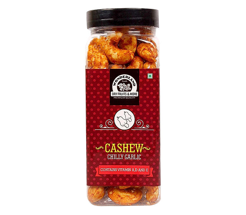 Wonderland Foods - Roasted & Flavoured With Chilli Garlic Seasoning Whole Kaju 150g Re-Usable Jar | Dry Fruit Roasted & Flavoured Whole Cashew | Whole Cashew Nut | Gluten & GMO-Free | Delicious & Healthy Nuts