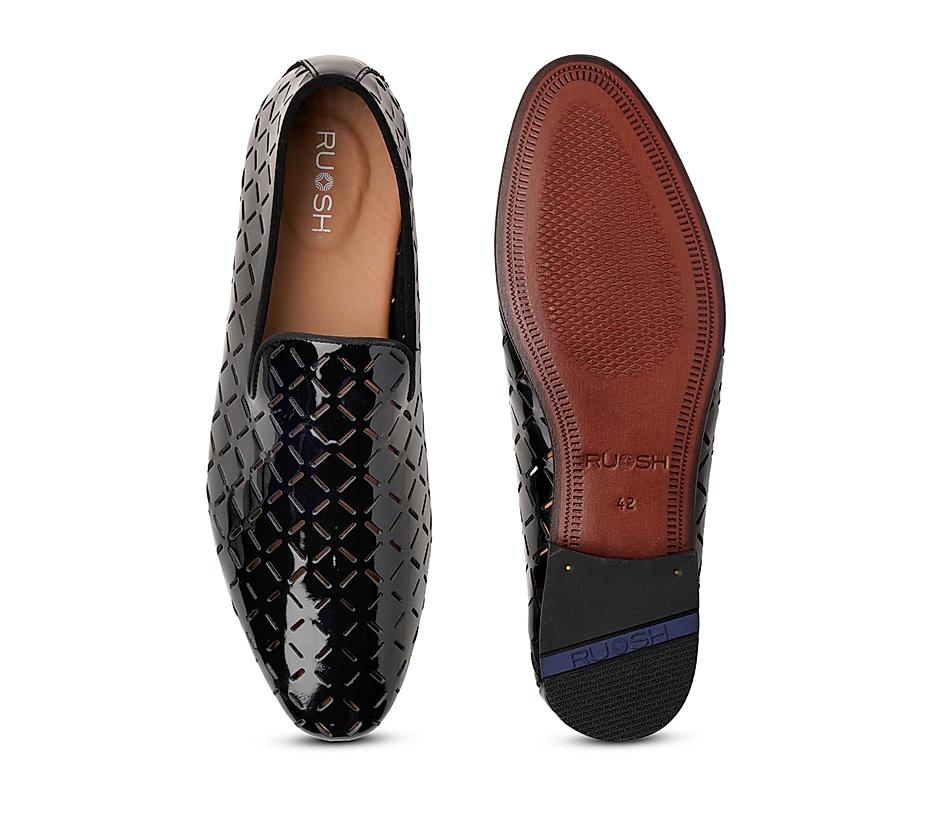 The Kotan Black Men Glossy Patent Slip-on Ruosh