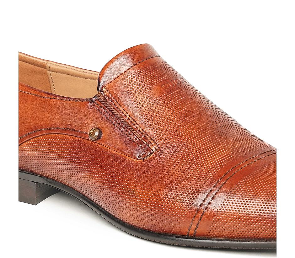 The LANDO Tan Men Slip-On Ruosh