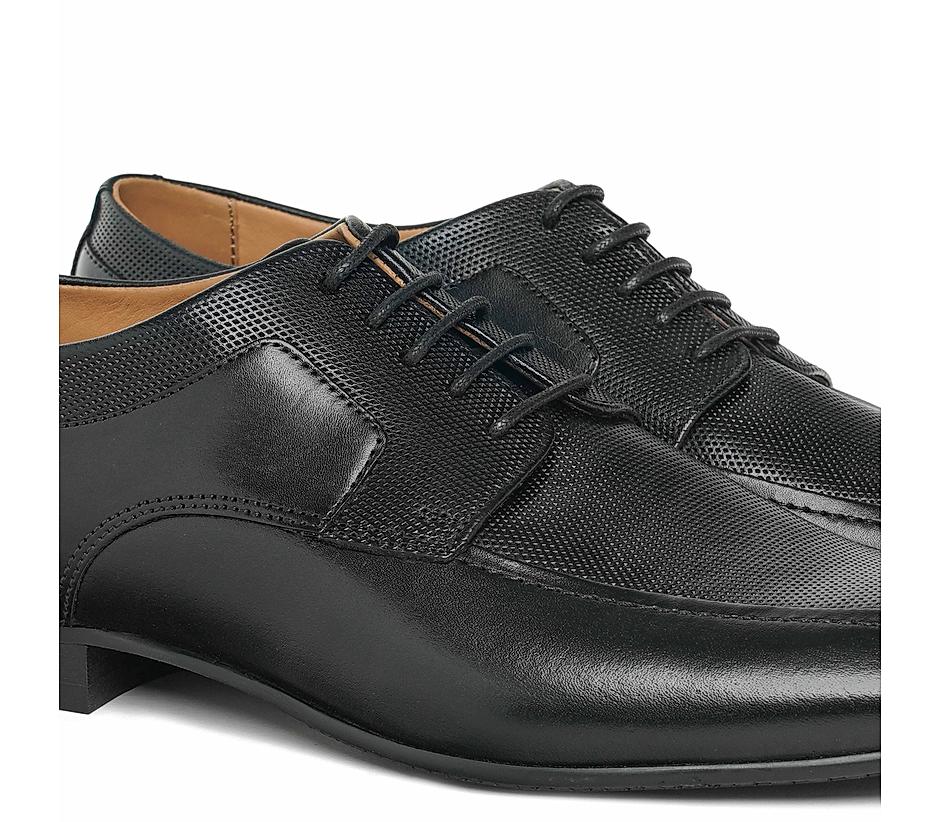The Lando Black Men Bicycle cut derby Ruosh