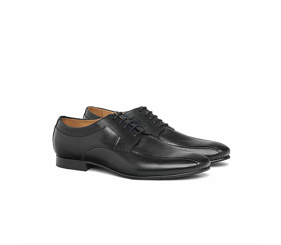 The Lando Black Men Bicycle cut derby Ruosh