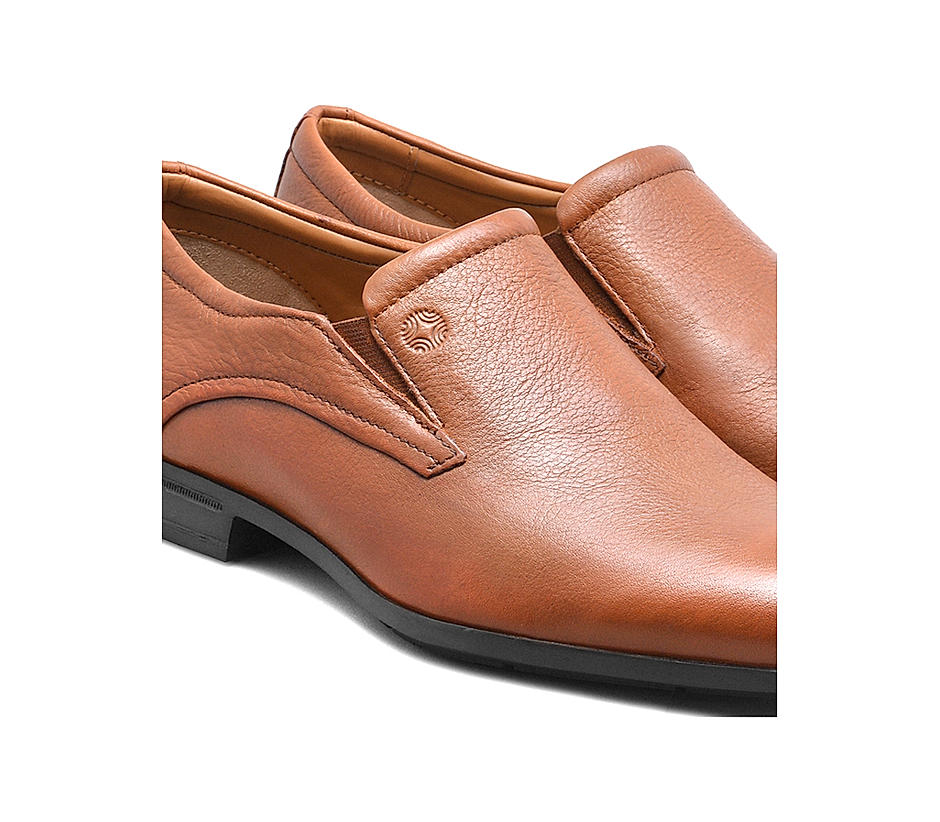 The Berlin Tan Men Slip-On Ruosh