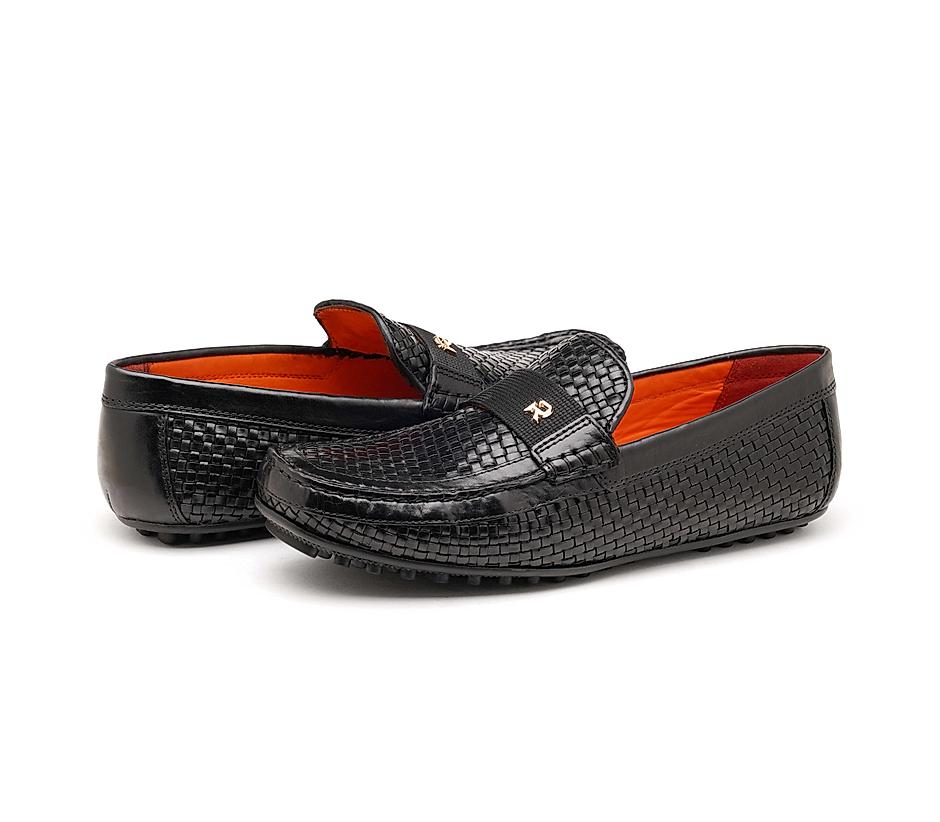 The Seti Black Men HandCrafted leather Loafer Ruosh