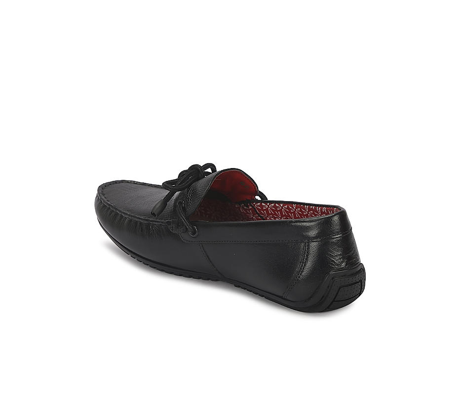 V8 by Ruosh Men Black Leather Textured Driving Shoes