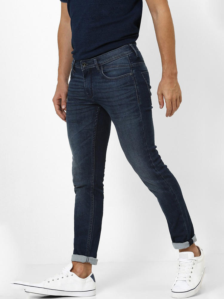 skinny fit tapered jeans