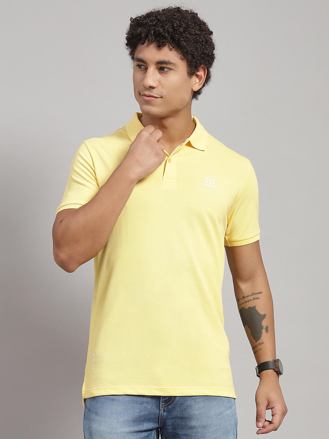 Rock.it Cotton Blend Yellow Solid T-Shirt
