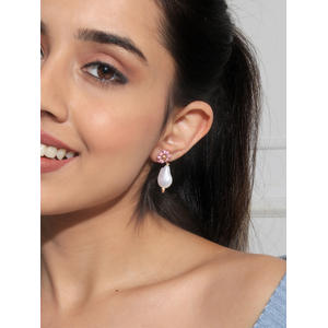 Toniq Pink Daisy & White Y2K Pearl Drop Earrings For Women
