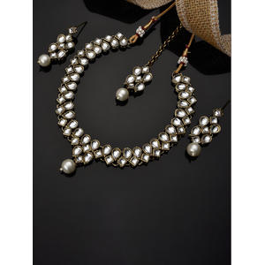  Begum Jaan Gold Wedding Ethnic Indian Tradition Kundan Jewellery Set For Women(1 Necklace+1 Earrings+1 Maang Tikka)