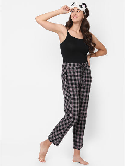 Classy Black Checked Rayon Pyjamas