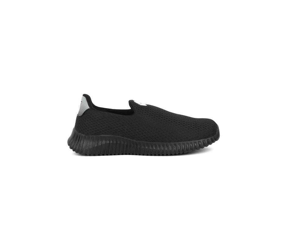Fitnxt Black Walking Sports Shoes for Men